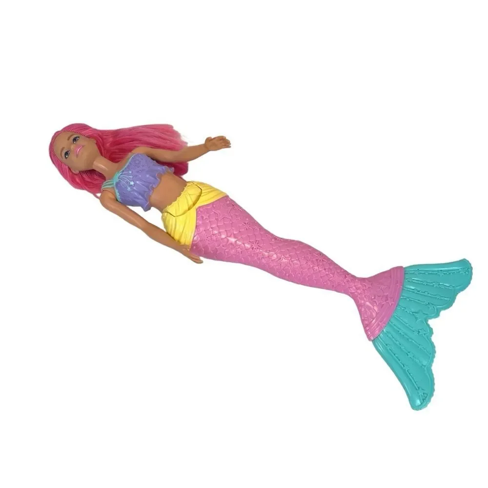 2017 Barbie Dreamtopia Mermaid Doll Pink Swim Bath Time